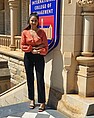 HWG LU student Arzu Taj in front of the International College of Management in Australia (Image: private)