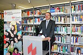 Hochschulpräsident Prof. Dr. Peter Mudra bei der virtuellen Begrüßung der Erstsemster zum Sommersemester 2021 (Bild: HWG LU)